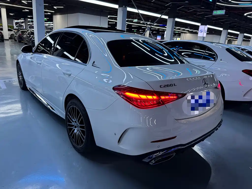 Mercedes-Benz C-Class — миниатюра 20