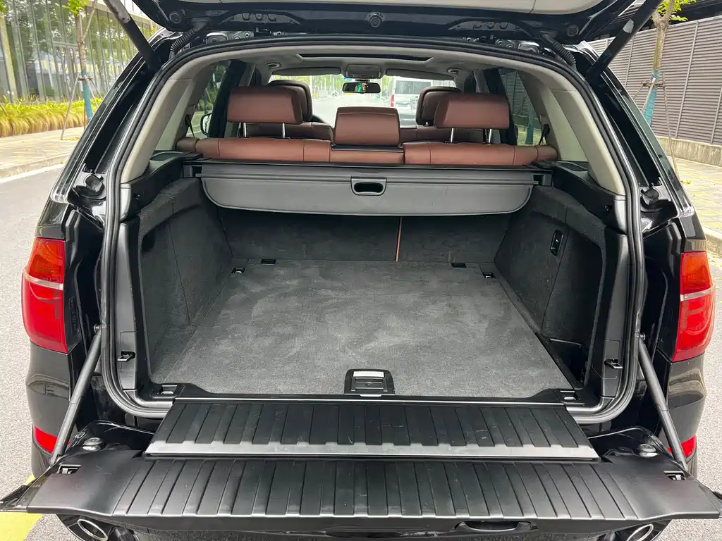 BMW X5 (Import) — миниатюра 28