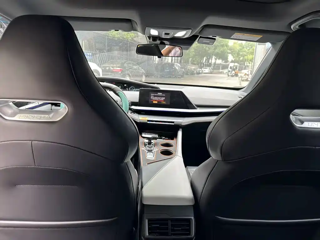 Changan UNI-V 2022 1.5T Luxury