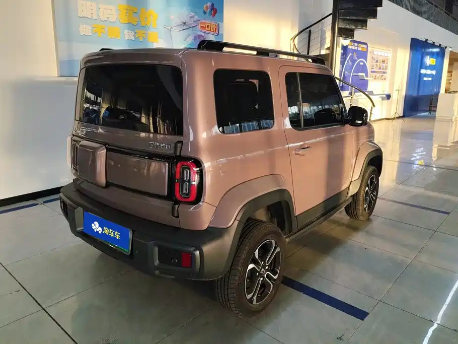 Baojun Yueye — миниатюра 3