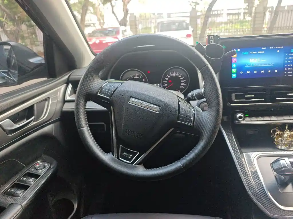 Haval M6 — миниатюра 6
