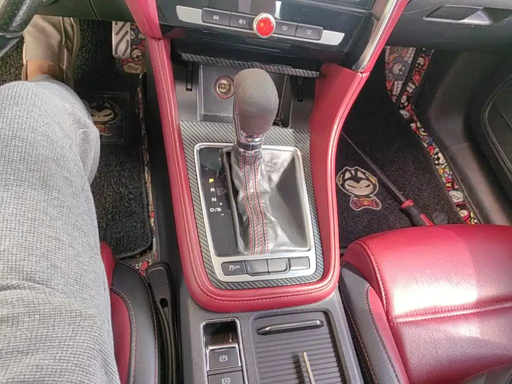 MG MG6 — миниатюра 14