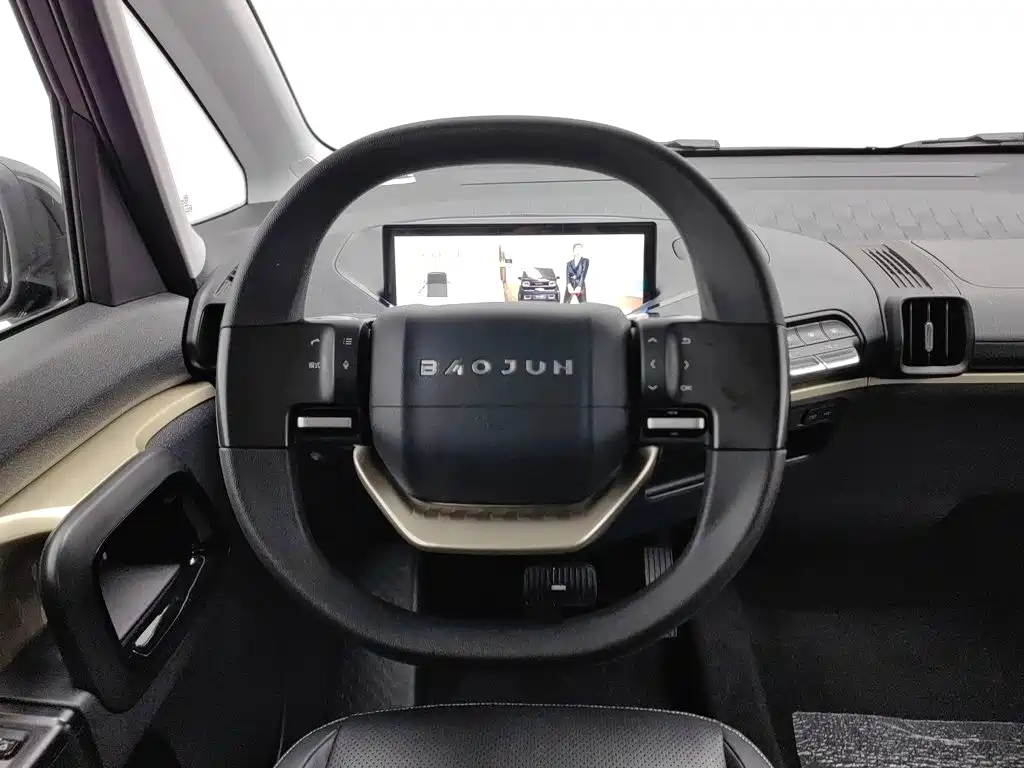 Baojun KiWi EV — миниатюра 11