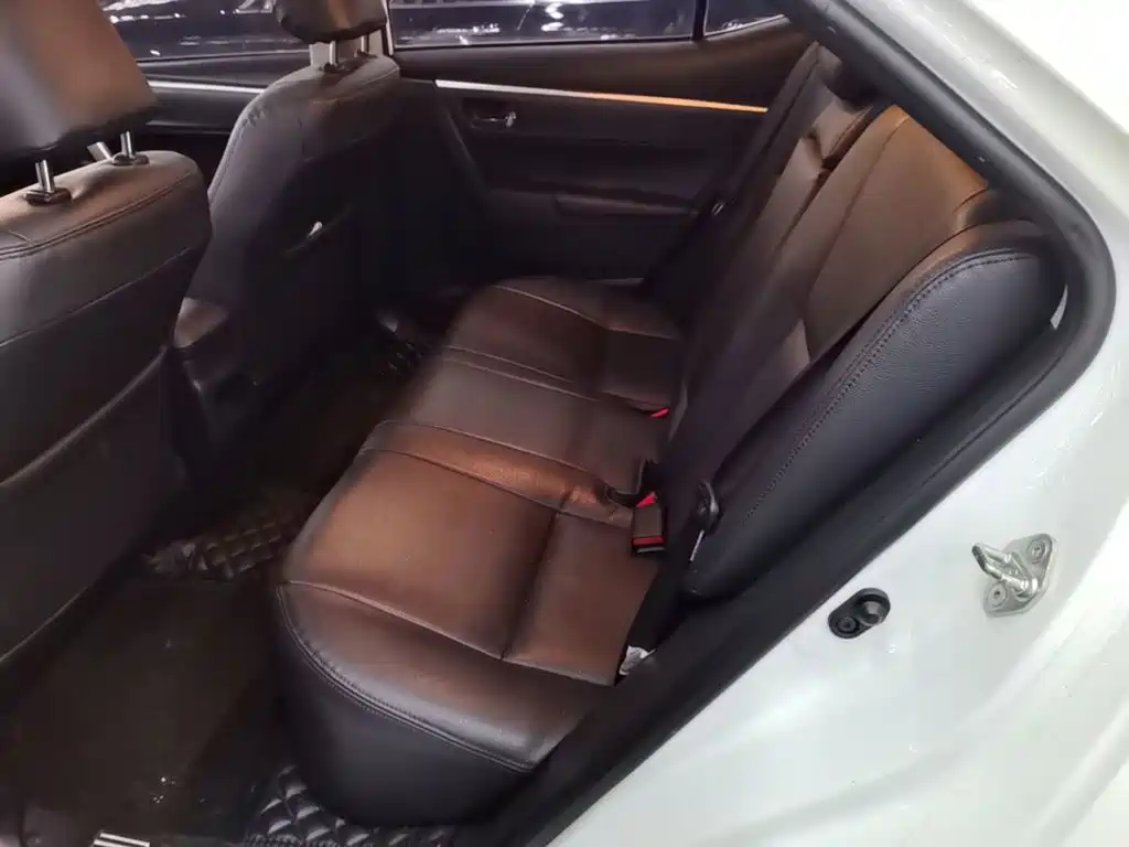 Toyota Corolla — миниатюра 17