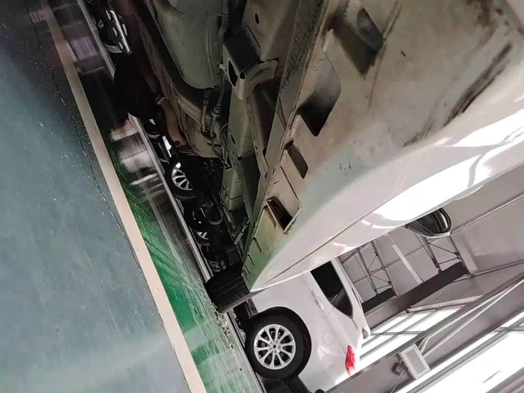 GAC Motor Trumpchi M6 — миниатюра 21