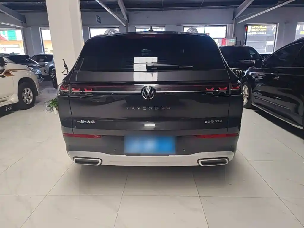 Volkswagen Tavendor 2024 330TSI Luxury