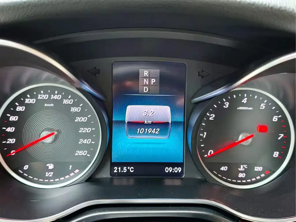 Mercedes-Benz V-Class — миниатюра 26