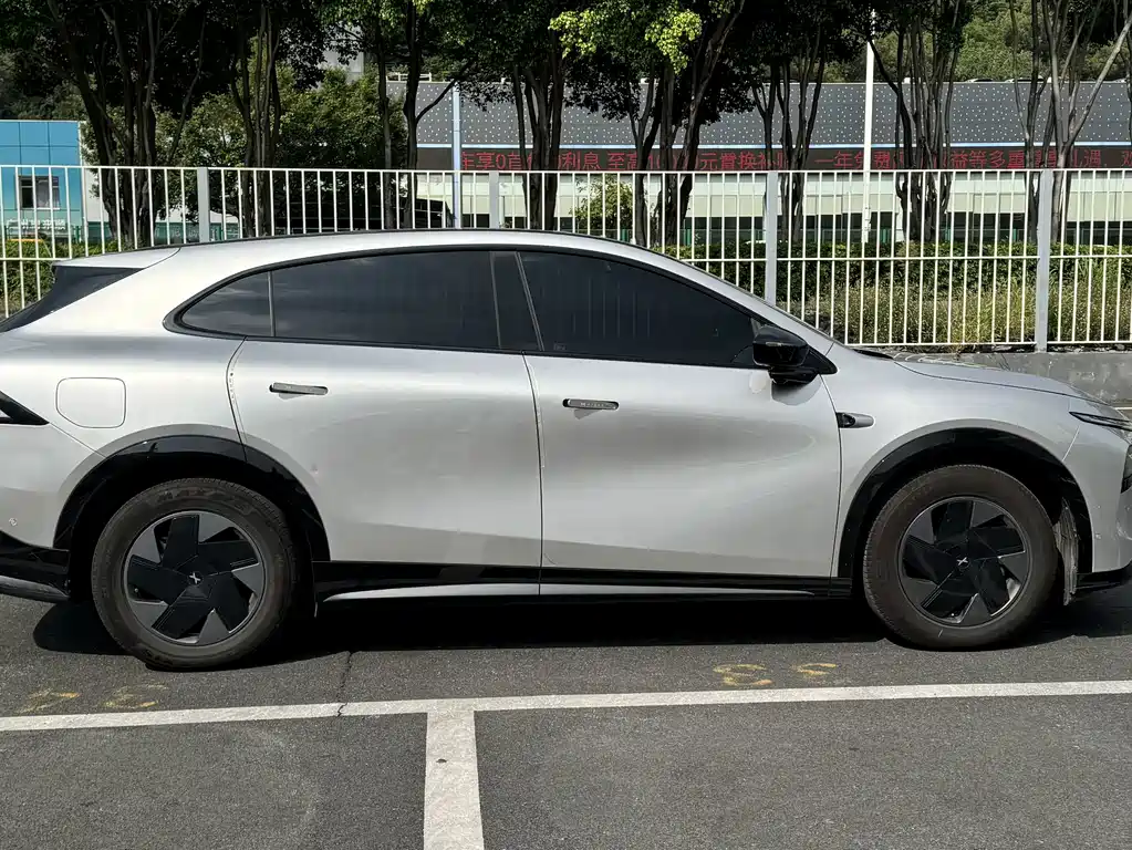 XPeng G7 — миниатюра 8