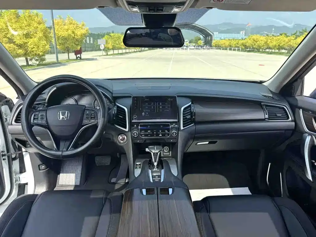 Honda Avancier — миниатюра 7