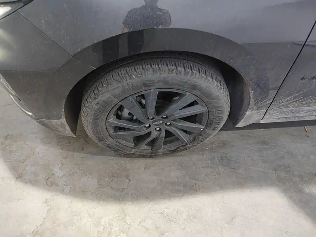 Chevrolet Equinox — миниатюра 23
