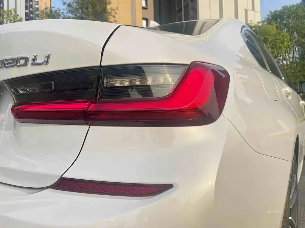 BMW 3 Series — миниатюра 9