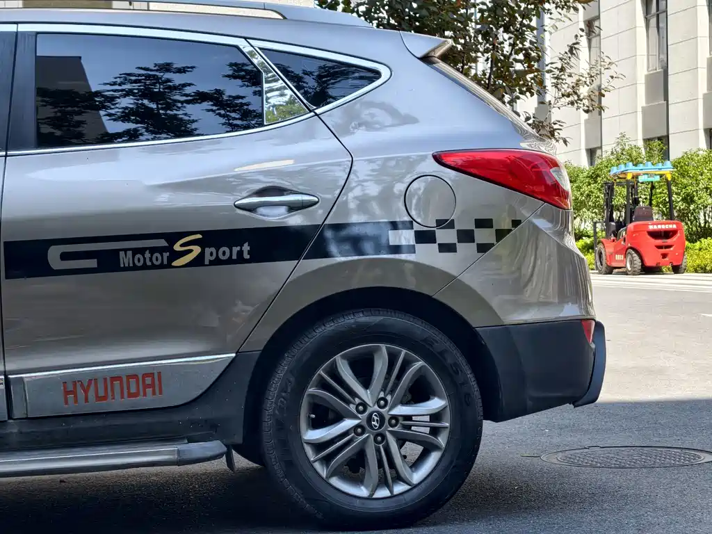 Hyundai ix35 — миниатюра 9