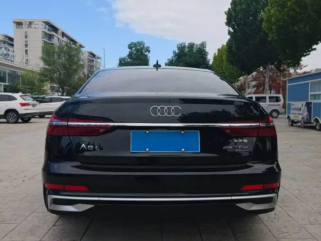 Audi A6L — миниатюра 7