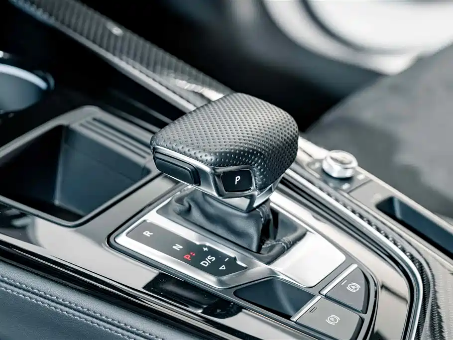 Audi A4L — миниатюра 16