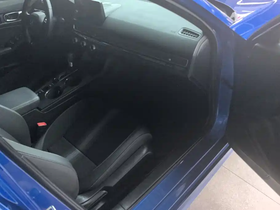 Honda Civic — миниатюра 8