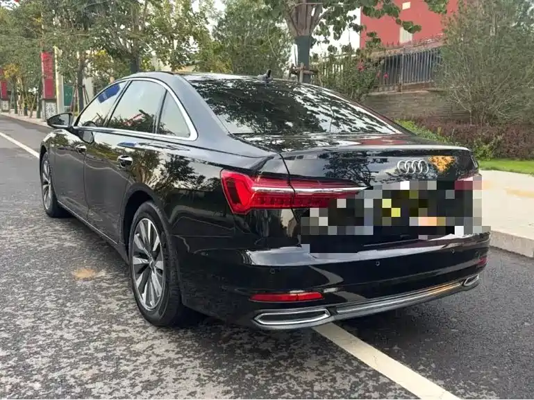 Audi A6L — миниатюра 6