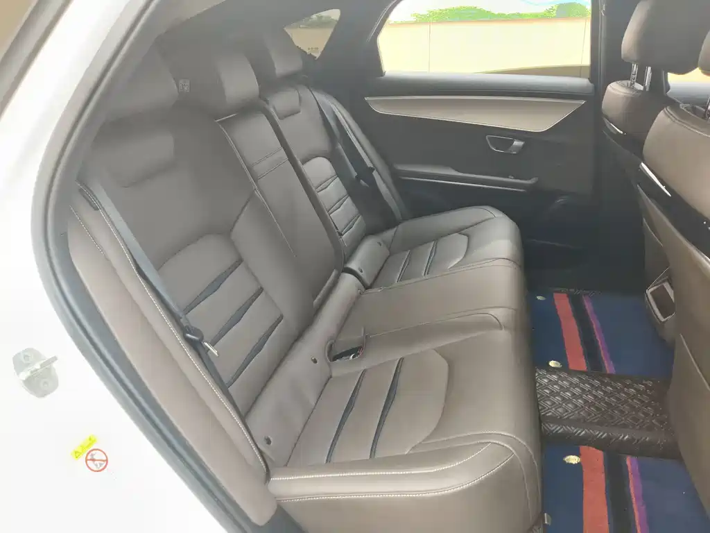 BYD Han — миниатюра 14