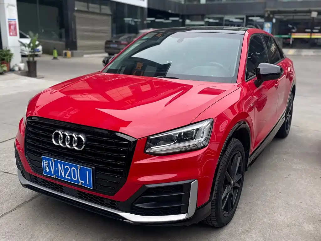 Audi Q2L
