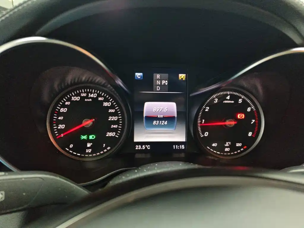 Mercedes-Benz C-Class — миниатюра 12