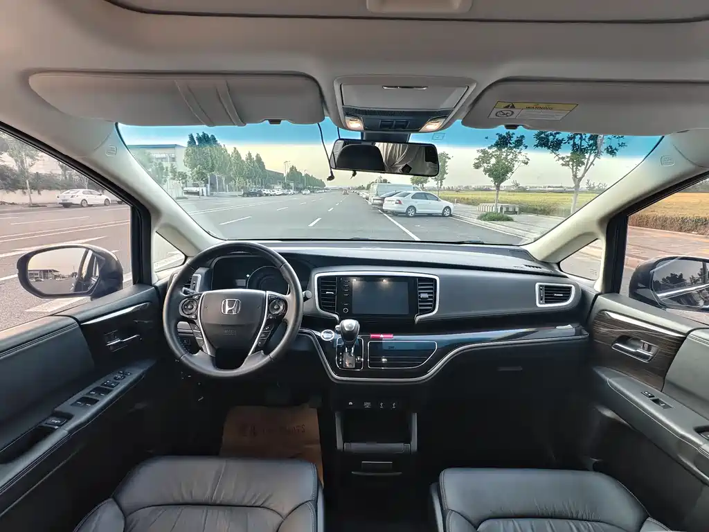 Honda Odyssey 2019 2.0L Premium