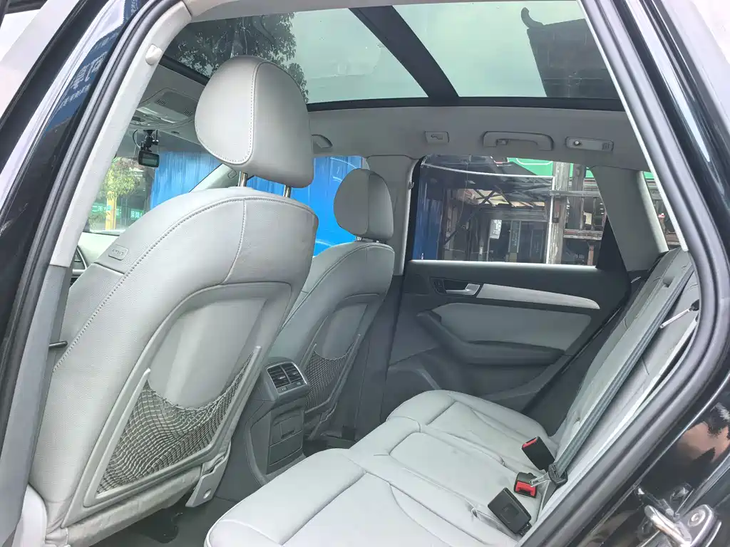 Audi Q5 — миниатюра 10