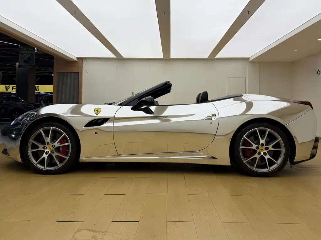 Ferrari California T — миниатюра 7