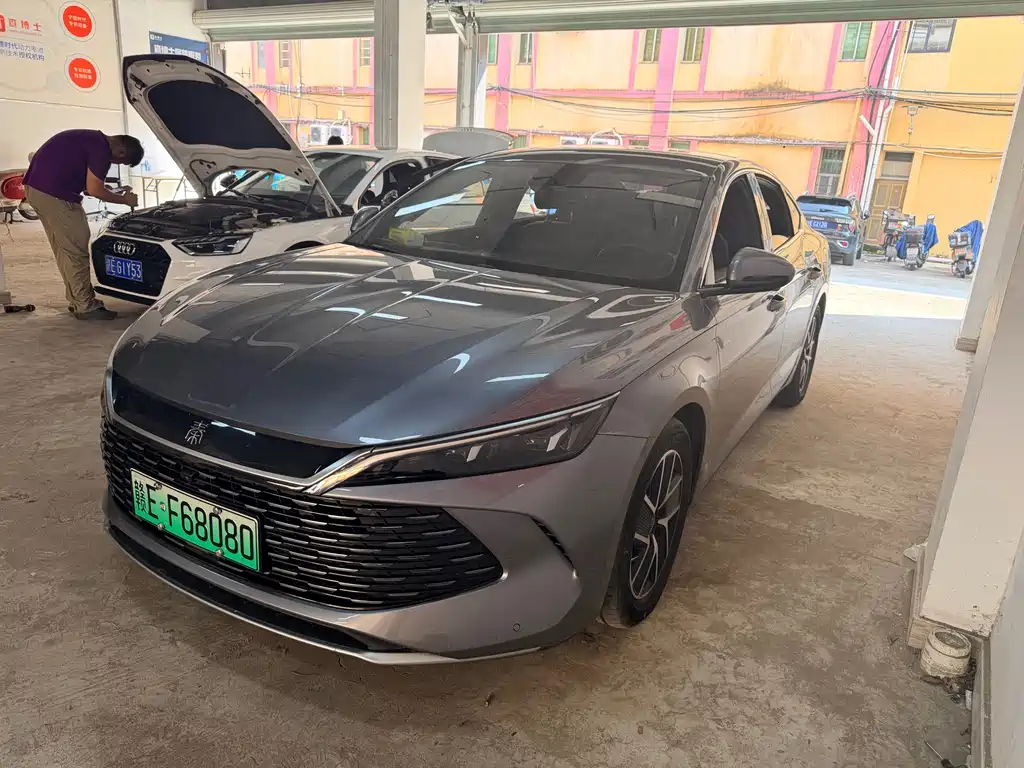 BYD Qin L