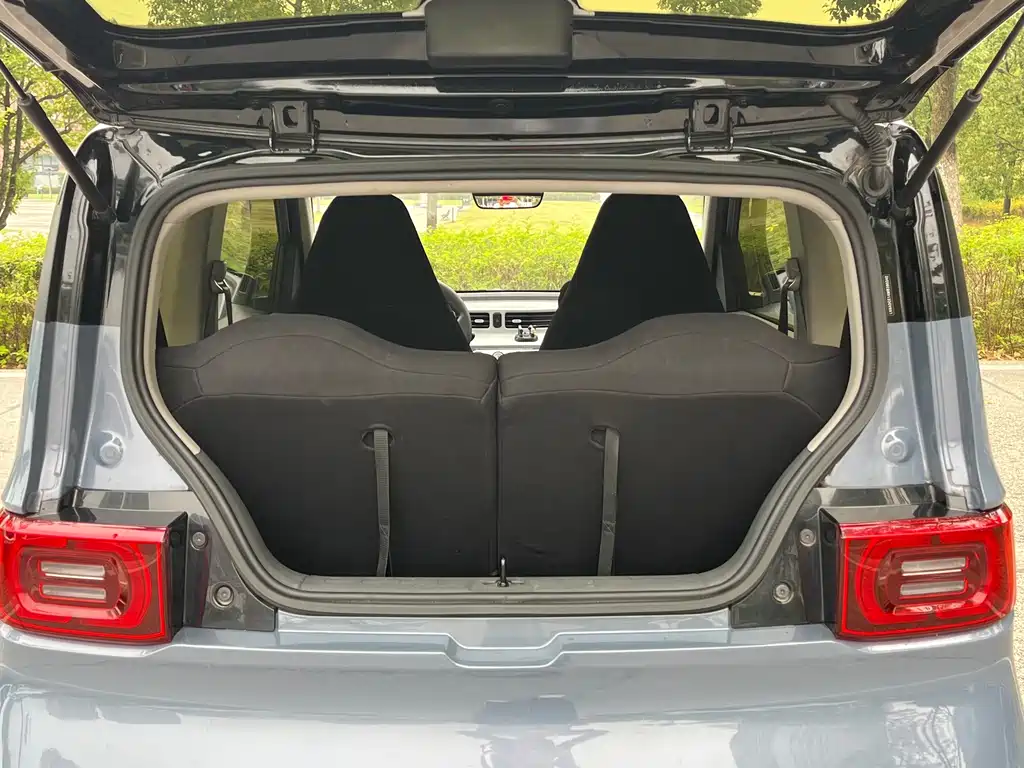 Wuling MINIEV — миниатюра 21