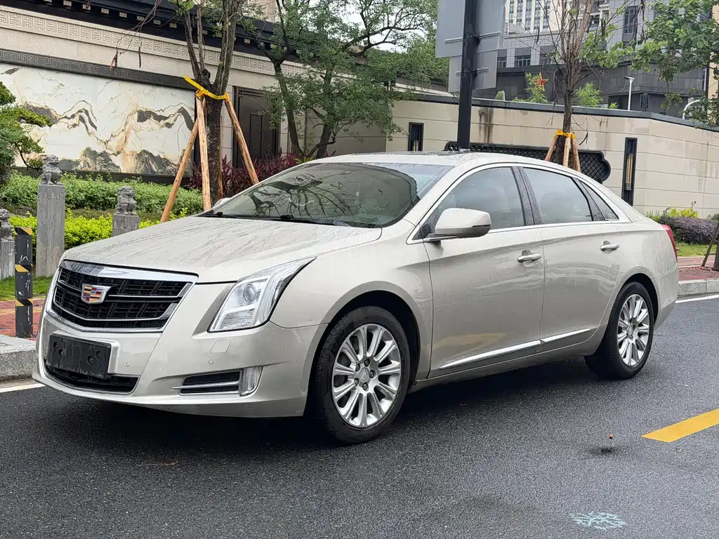 Купить Cadillac XTS