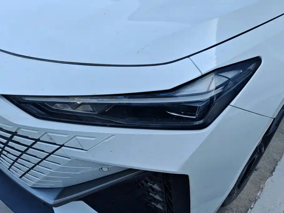 Changan UNI-V — миниатюра 5