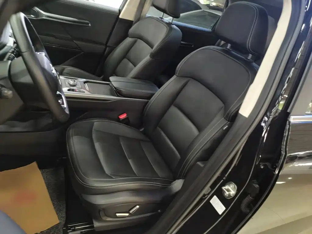 Geely Haoyue — миниатюра 15