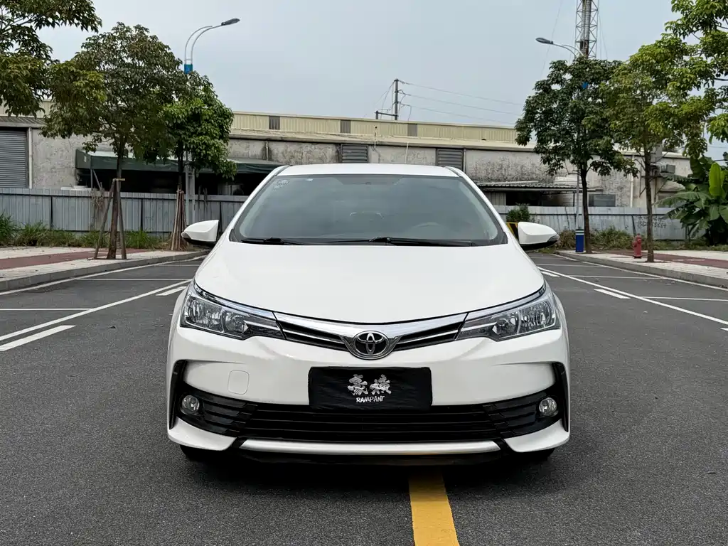 Toyota Corolla 2018 1.2T S-CVT GL Smart