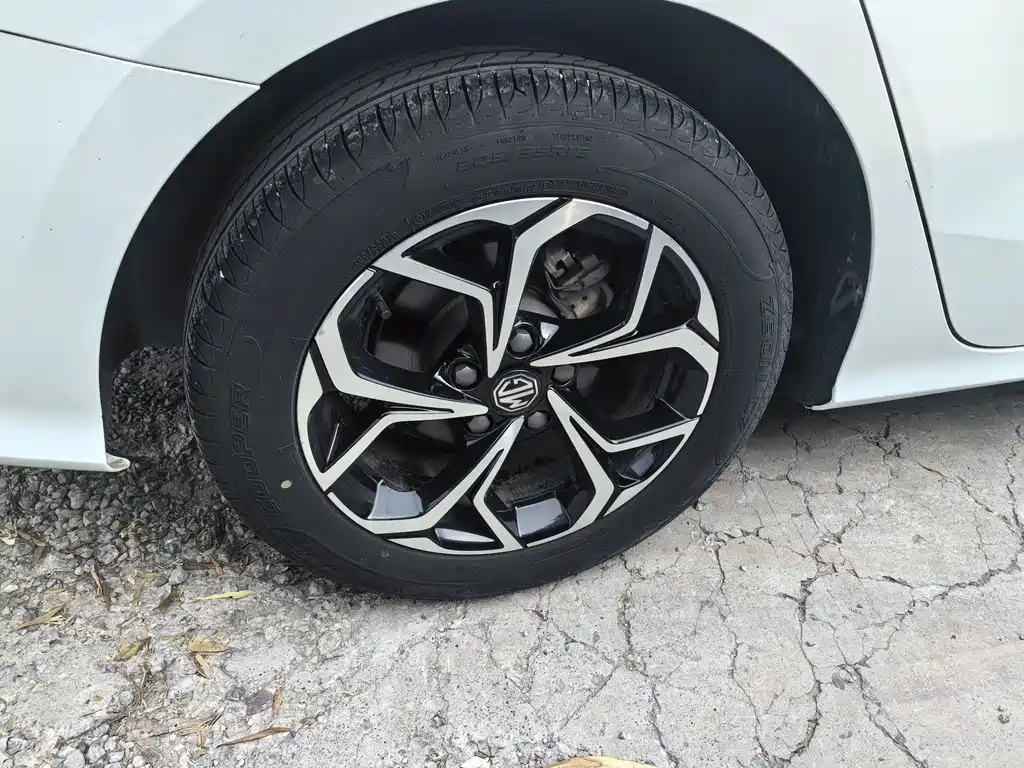 MG 5 2021 180DVVT CVT