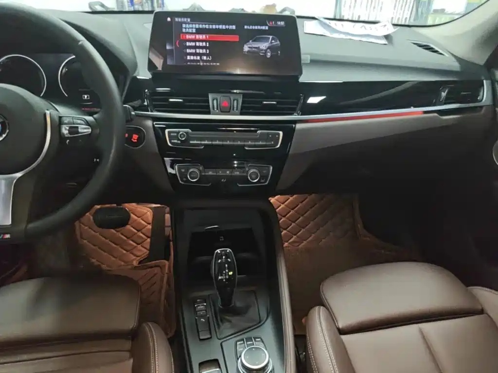 BMW X1 — миниатюра 13