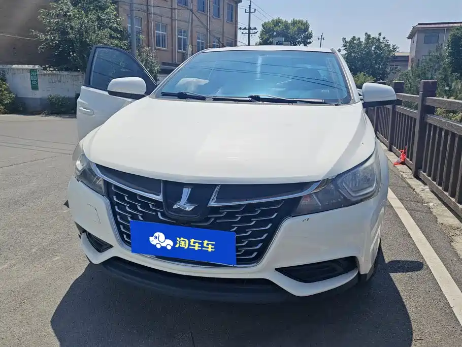 Luxgen Rui 3 — миниатюра 2