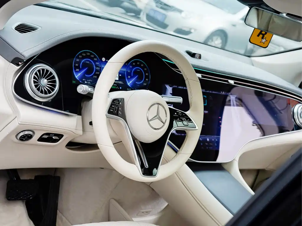 Mercedes-Benz EQS SUV 2023 450+