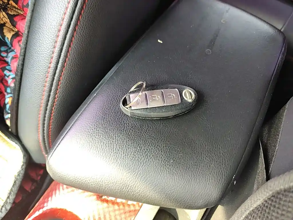Nissan Bluebird — миниатюра 9
