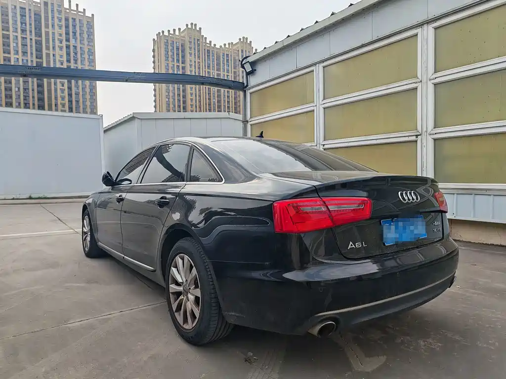Audi A6L — миниатюра 18