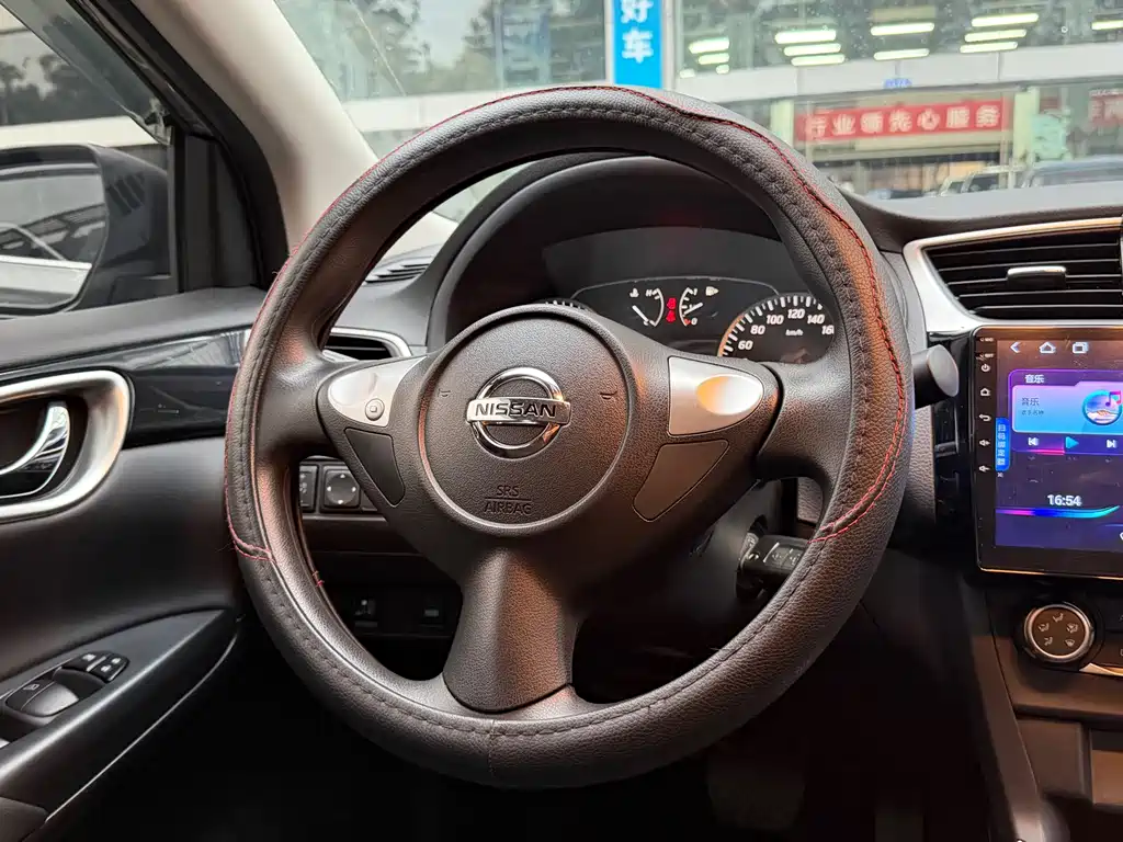Nissan Sylphy — миниатюра 10