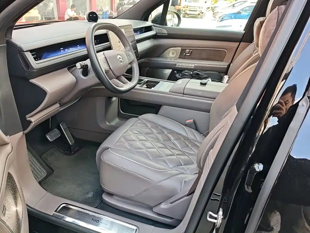 NIO ES8 — миниатюра 15