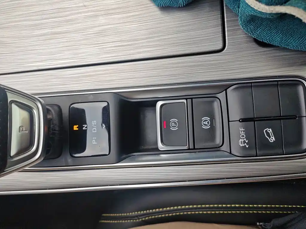 Roewe RX5 — миниатюра 20