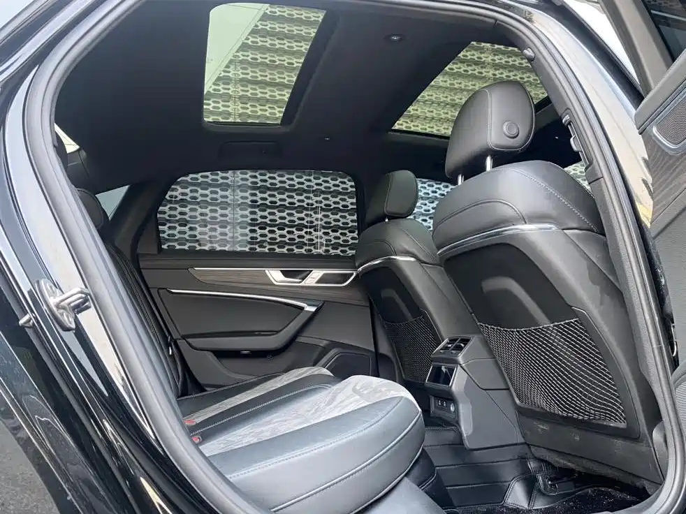 Audi A6L 2024 45 TFSI quattro