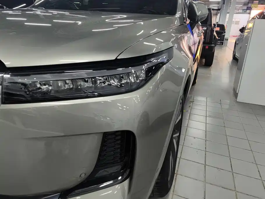 Li Auto Li ONE — миниатюра 5