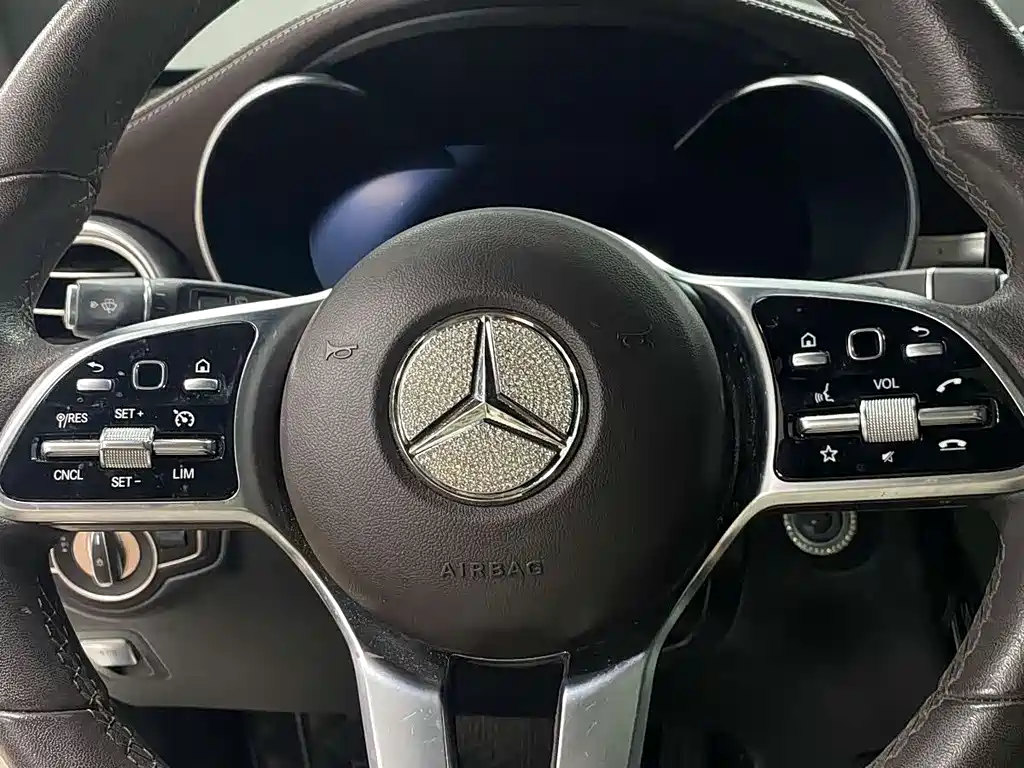 Mercedes-Benz GLC 2022 GLC 260 L 4MATIC Luxury