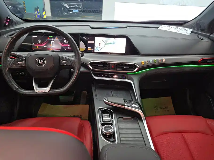 Changan UNI-T 1.5T Flagship Type, фото 12