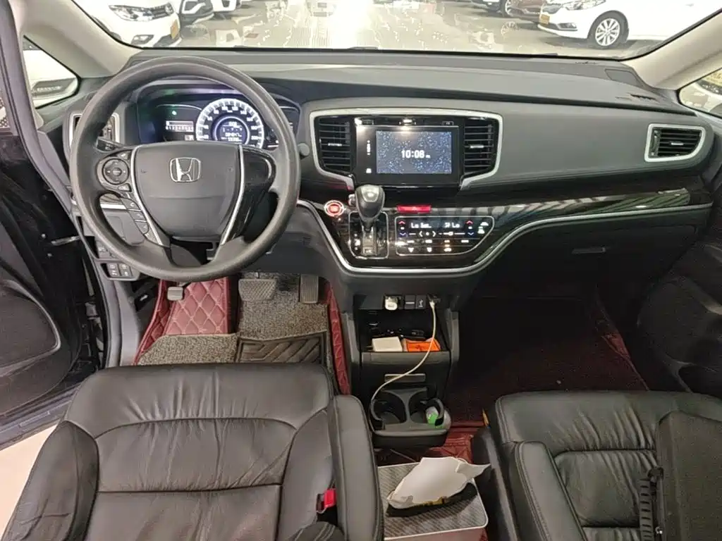 Honda Odyssey — миниатюра 10