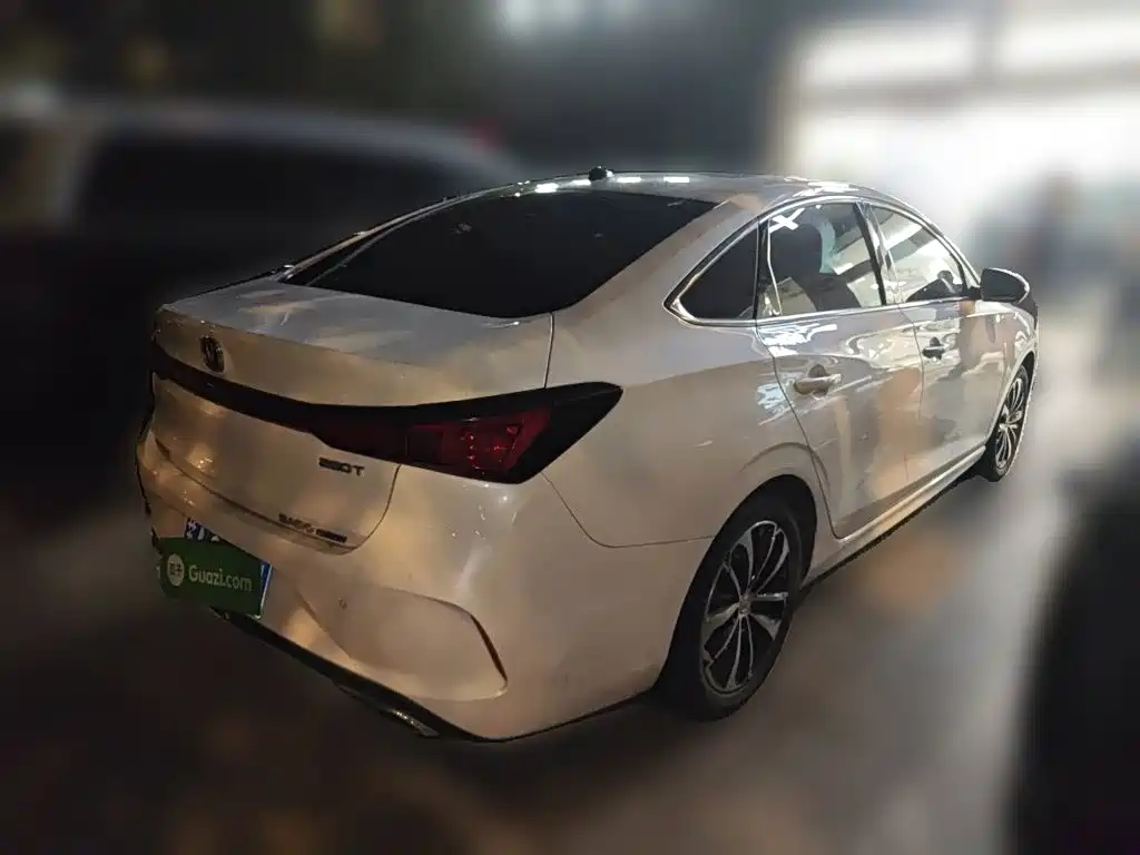 Changan Eado — миниатюра 5