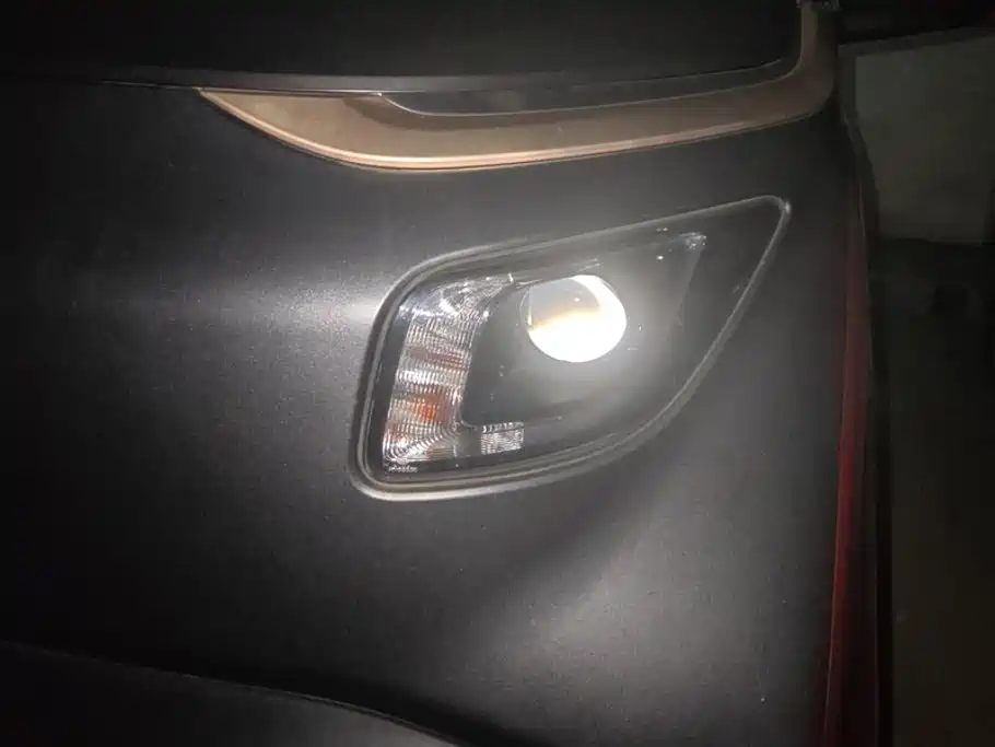 Baojun E200 — миниатюра 5