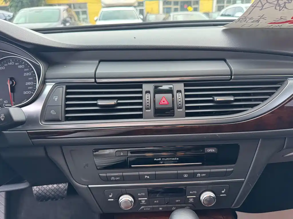 Audi A6L — миниатюра 8
