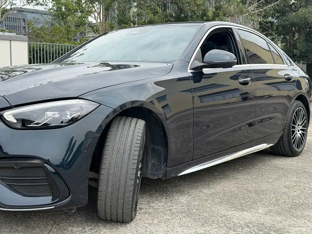 Mercedes-Benz C-Class — миниатюра 4